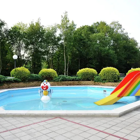 Beautiful House With Two Bathrooms On A Near Holiday home Baarle-Nassau