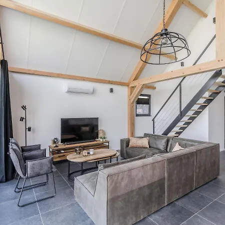 Beautiful House With Two Bathrooms On A Near Baarle-Nassau